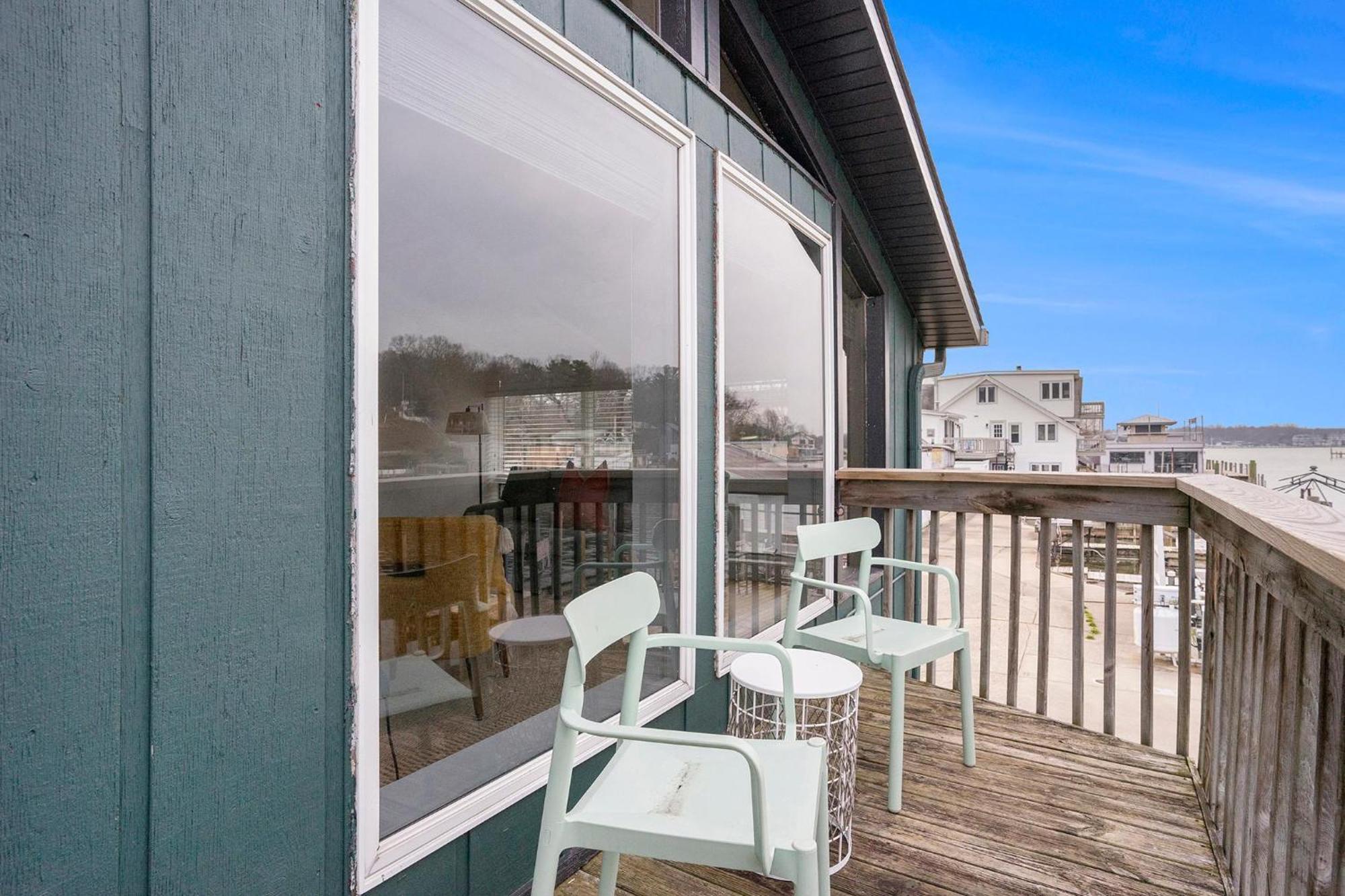Riverside Suites - Unit A Saugatuck Esterno foto